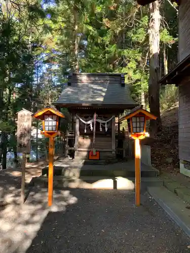 新倉富士浅間神社の末社