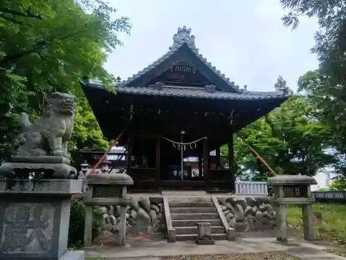 高桑八幡神社の{uncategorized: "未分類", other: "その他", undefined: "問題あり", building: "その他建物", grave: "お墓", sacred_gate: "鳥居", guardian: "狛犬", statue: "像", buddha: "仏像", history: "歴史", nature: "自然", garden: "庭園", animal: "動物", pagoda: "塔", temizu: "手水舎", mountain_gate: "山門・神門", sanctuary: "本殿・本堂", subordinate: "末社・摂社", art: "芸術", scenery: "景色", jizo: "地蔵", ema: "絵馬", goshuin: "御朱印", omikuji: "おみくじ", items: "授与品その他", amulet: "お守り", goshuincho: "御朱印帳", eats: "食事", festival: "お祭り", votive_dance: "神楽", shichigosan: "七五三参", wedding: "結婚式", experience: "体験その他", initially: "初詣", around: "周辺", anti_infection: "感染症対策"}