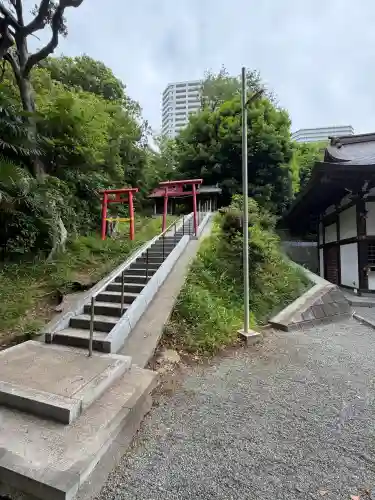 白旗神社（品濃白旗神社）(神奈川県)