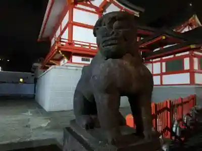 花園神社の狛犬
