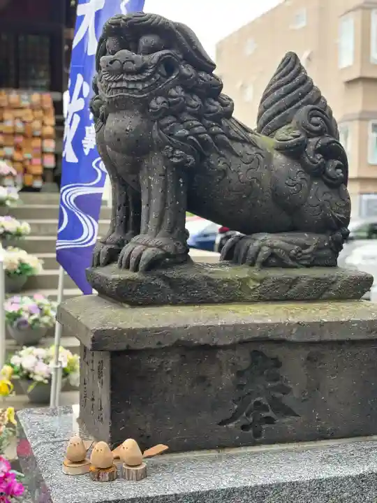 札幌諏訪神社の狛犬