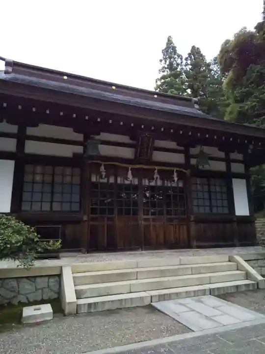 胡宮神社(敏満寺史跡)の本殿・本堂