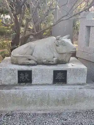 日枝神社の像