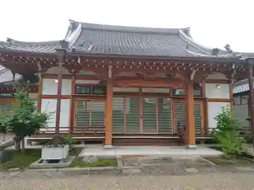 養照寺の本殿・本堂