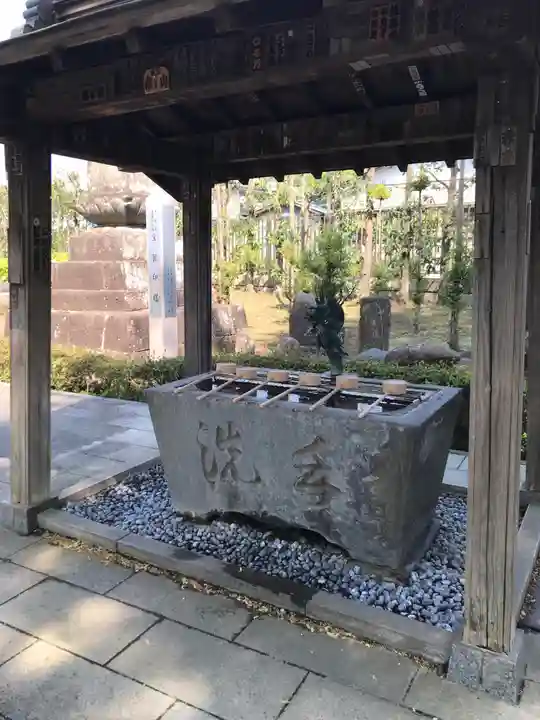 星谷寺の手水舎
