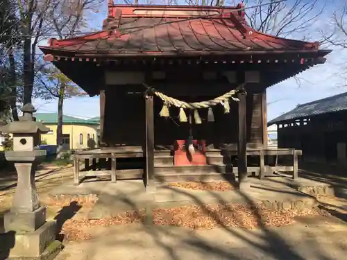 七本木神社の本殿