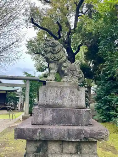 上高田氷川神社の{uncategorized: "未分類", other: "その他", undefined: "問題あり", building: "その他建物", grave: "お墓", sacred_gate: "鳥居", guardian: "狛犬", statue: "像", buddha: "仏像", history: "歴史", nature: "自然", garden: "庭園", animal: "動物", pagoda: "塔", temizu: "手水舎", mountain_gate: "山門・神門", sanctuary: "本殿・本堂", subordinate: "末社・摂社", art: "芸術", scenery: "景色", jizo: "地蔵", ema: "絵馬", goshuin: "御朱印", omikuji: "おみくじ", items: "授与品その他", amulet: "お守り", goshuincho: "御朱印帳", eats: "食事", festival: "お祭り", votive_dance: "神楽", shichigosan: "七五三参", wedding: "結婚式", experience: "体験その他", initially: "初詣", around: "周辺", anti_infection: "感染症対策"}