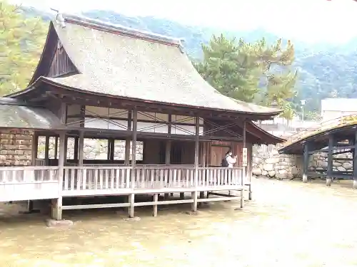 厳島神社の末社