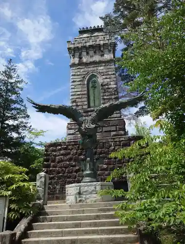 宮城縣護國神社の塔
