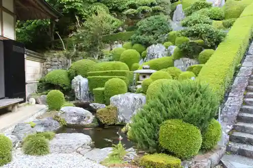 神峯寺の庭園