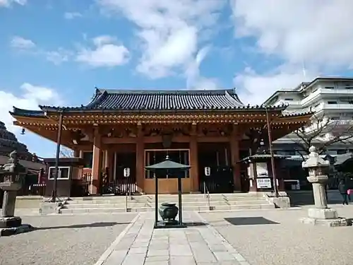 壬生寺の本殿・本堂