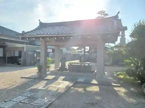 常楽寺の手水舎