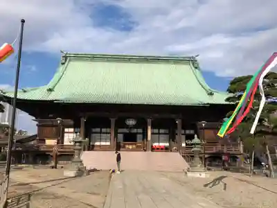護国寺の本殿・本堂