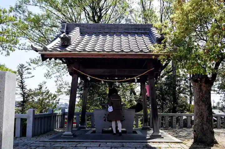 八幡社 (堤町)の手水舎