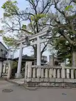 八幡橋八幡神社の{uncategorized: "未分類", other: "その他", undefined: "問題あり", building: "その他建物", grave: "お墓", sacred_gate: "鳥居", guardian: "狛犬", statue: "像", buddha: "仏像", history: "歴史", nature: "自然", garden: "庭園", animal: "動物", pagoda: "塔", temizu: "手水舎", mountain_gate: "山門・神門", sanctuary: "本殿・本堂", subordinate: "末社・摂社", art: "芸術", scenery: "景色", jizo: "地蔵", ema: "絵馬", goshuin: "御朱印", omikuji: "おみくじ", items: "授与品その他", amulet: "お守り", goshuincho: "御朱印帳", eats: "食事", festival: "お祭り", votive_dance: "神楽", shichigosan: "七五三参", wedding: "結婚式", experience: "体験その他", initially: "初詣", around: "周辺", anti_infection: "感染症対策"}