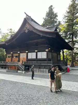 諏訪大社下社秋宮(長野県)