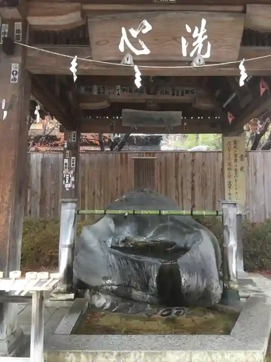 盛岡八幡宮の手水舎