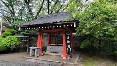 待乳山聖天(本龍院)の手水舎