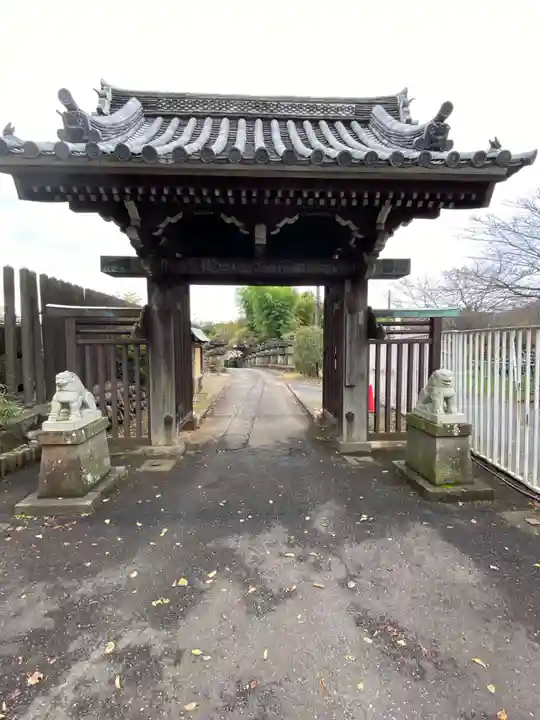 狭山山不動寺の山門・神門