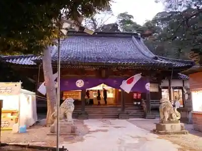 石浦神社の本殿