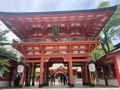 生田神社の山門