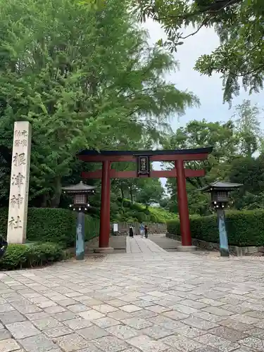 根津神社の鳥居