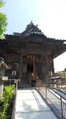 秩父札所十三番 慈眼寺の本殿・本堂