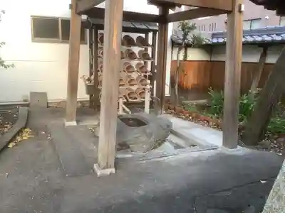 医王寺の手水舎