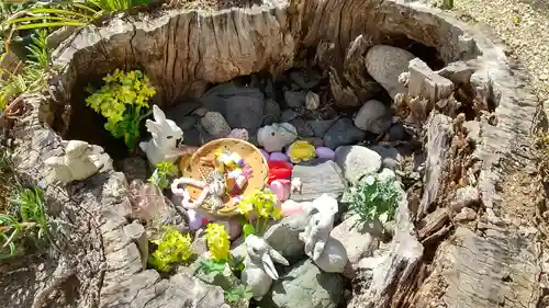 三輪神社の庭園