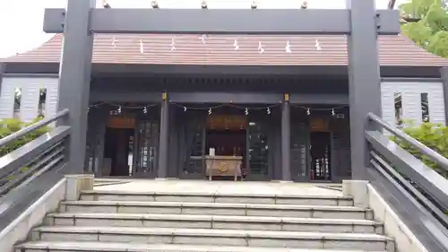 高﨑神社の本殿・本堂