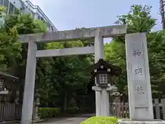 神明社の鳥居