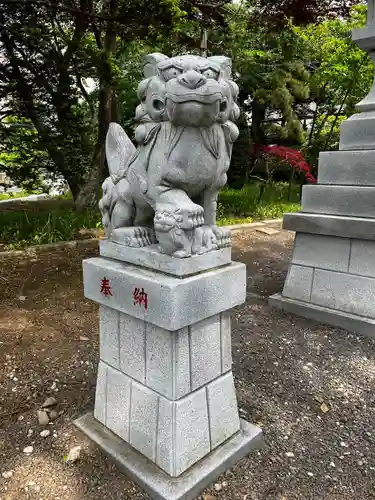 湯倉神社の狛犬