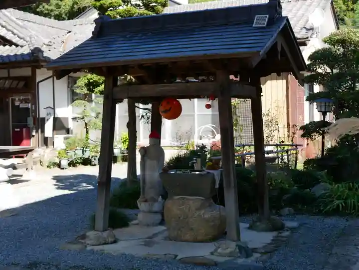 大慈寺の手水舎