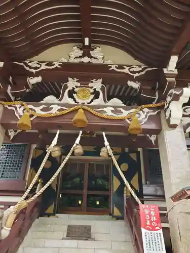 諏訪神社の本殿・本堂