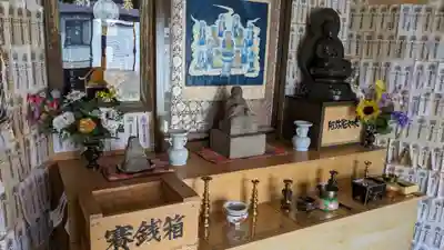 六角堂（深山峠新四国八十八ヶ所霊場）の本殿・本堂