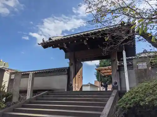 泉岳寺の山門・神門