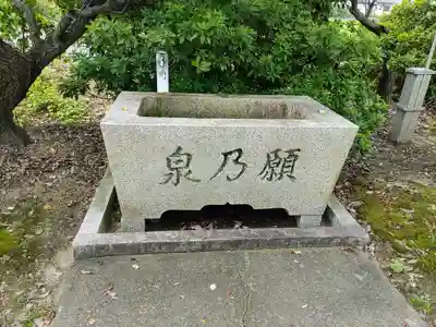 天神社の手水舎