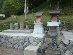 白山神社の末社