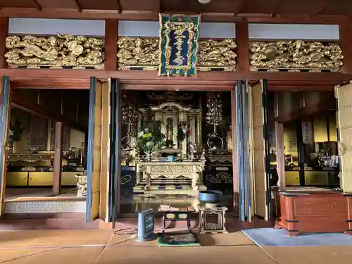 三月寺の本殿・本堂