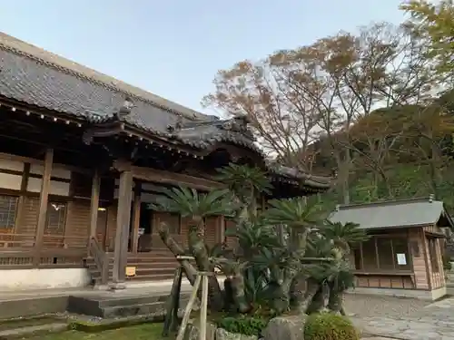 真福寺の本殿・本堂