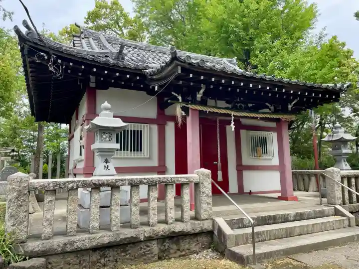 船方神社の{uncategorized: "未分類", other: "その他", undefined: "問題あり", building: "その他建物", grave: "お墓", sacred_gate: "鳥居", guardian: "狛犬", statue: "像", buddha: "仏像", history: "歴史", nature: "自然", garden: "庭園", animal: "動物", pagoda: "塔", temizu: "手水舎", mountain_gate: "山門・神門", sanctuary: "本殿・本堂", subordinate: "末社・摂社", art: "芸術", scenery: "景色", jizo: "地蔵", ema: "絵馬", goshuin: "御朱印", omikuji: "おみくじ", items: "授与品その他", amulet: "お守り", goshuincho: "御朱印帳", eats: "食事", festival: "お祭り", votive_dance: "神楽", shichigosan: "七五三参", wedding: "結婚式", experience: "体験その他", initially: "初詣", around: "周辺", anti_infection: "感染症対策"}