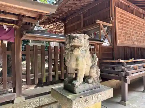 和爾下神社の狛犬