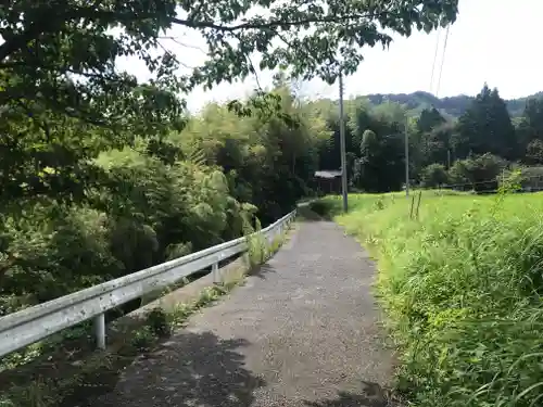 山神神社の周辺