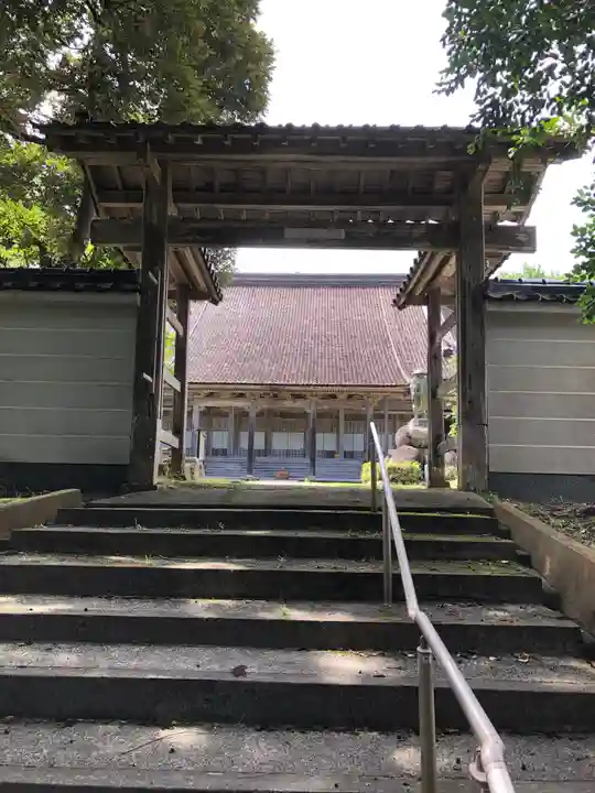 松岡寺の山門・神門
