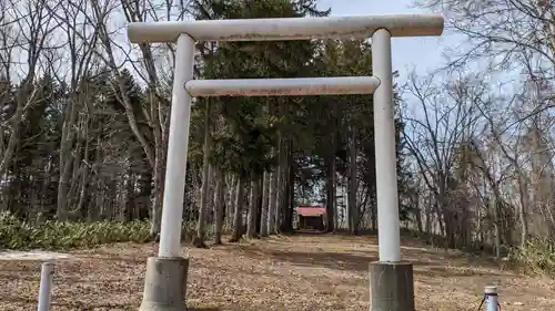 菊丘神社の鳥居