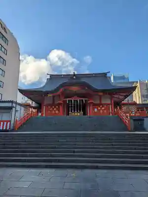 花園神社の本殿・本堂
