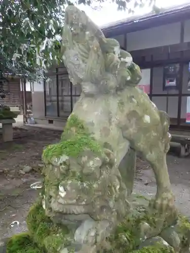 三朝神社の狛犬