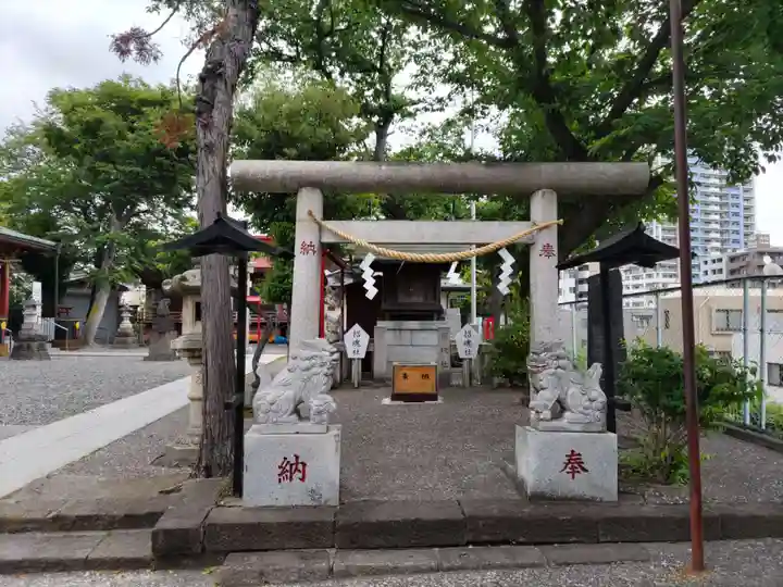 (芝生)浅間神社の末社・摂社