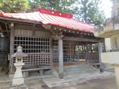 初鹿野諏訪神社の本殿・本堂