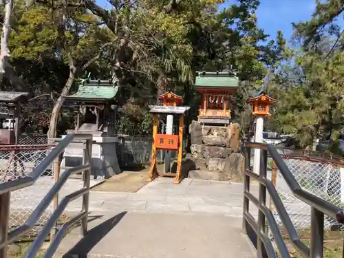 真清田神社の末社